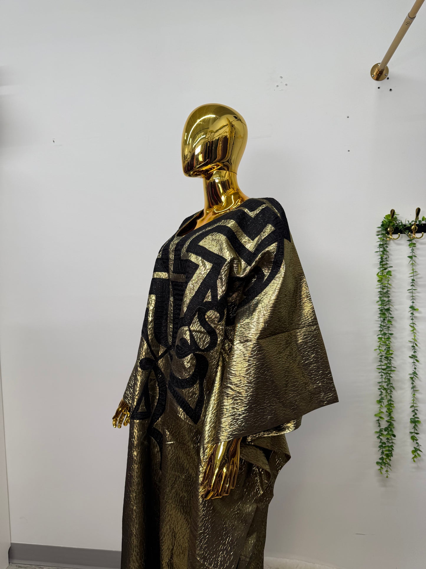 Adebola RTW