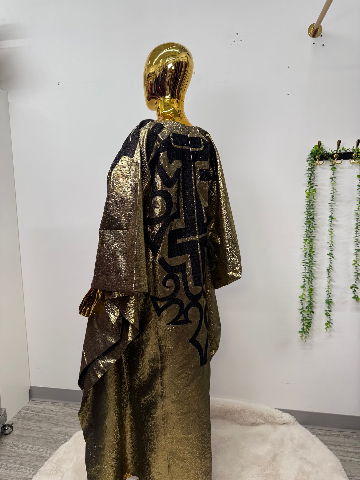 Adebola RTW