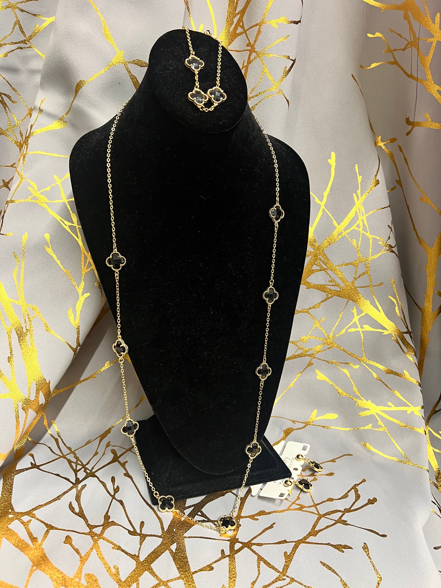 Long neck chain