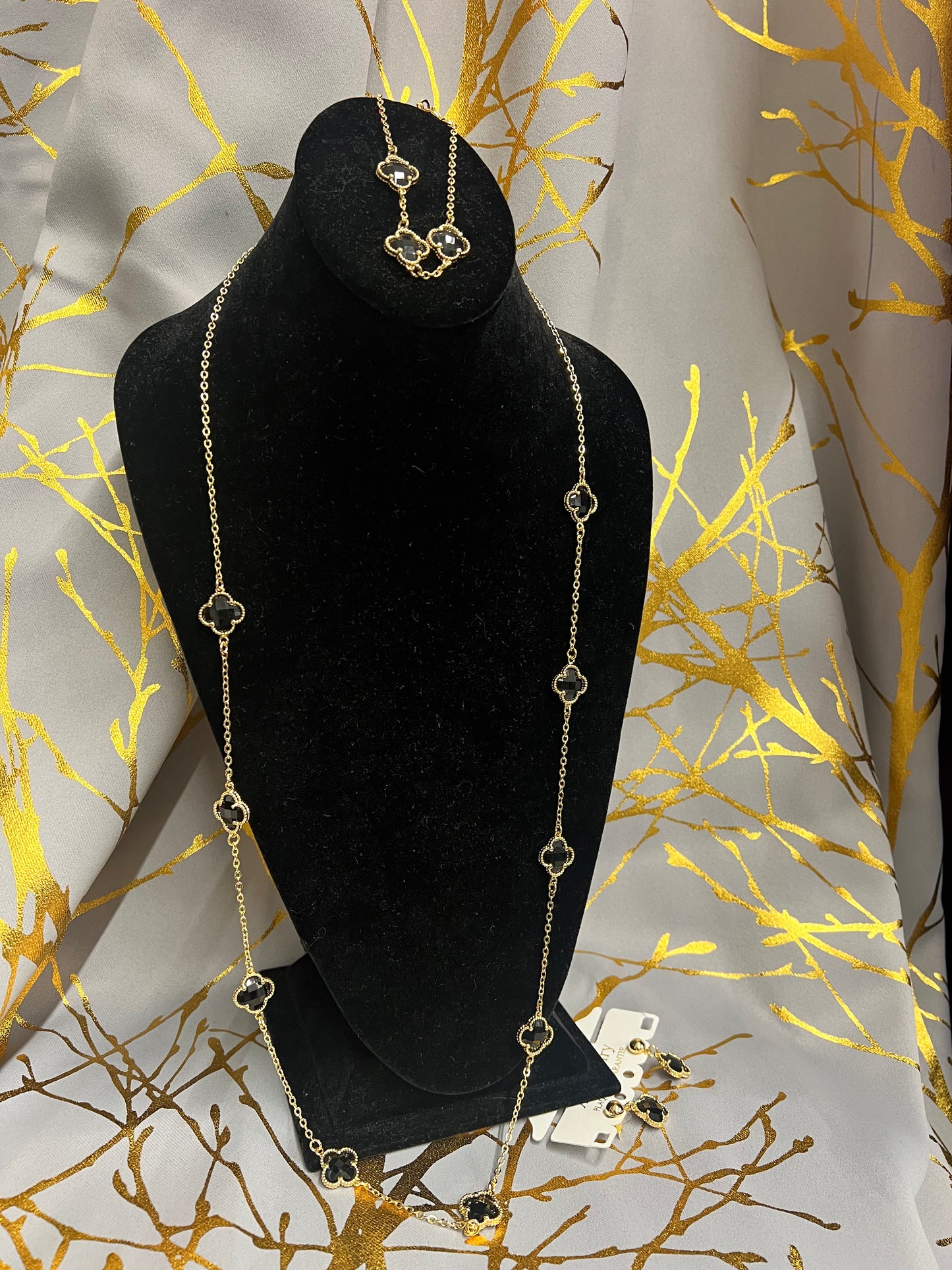 Long neck chain