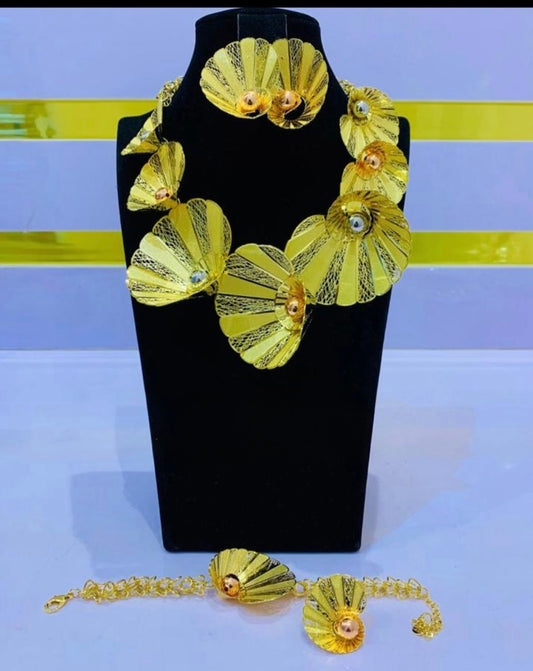 Abeeni Jewelry set