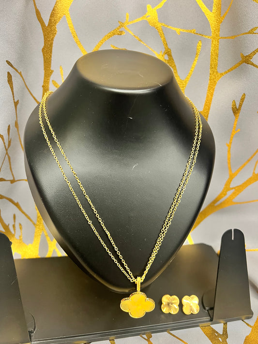 Simple chain and earring