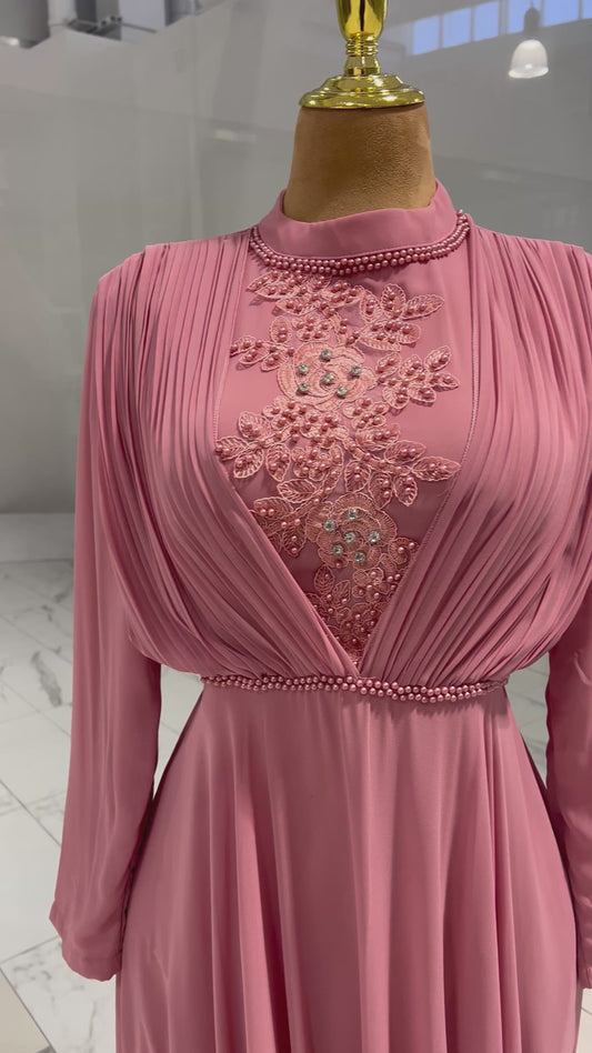 🌸 Elegant Chiffon Dress – Graceful Flow and Timeless Charm