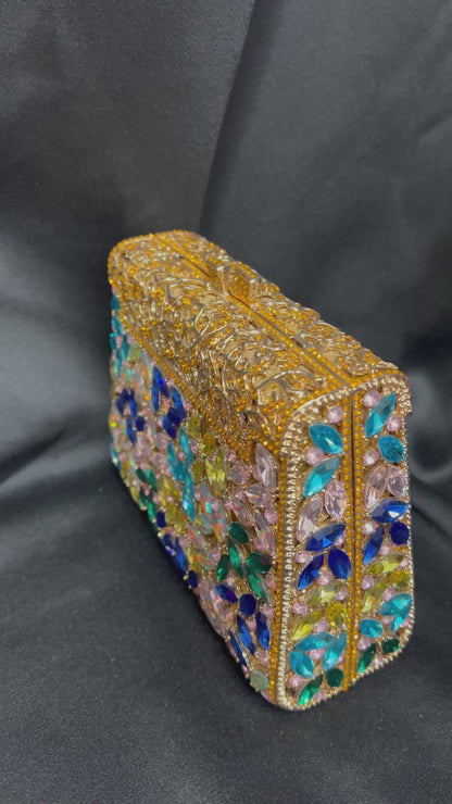 Crystal stones clutch